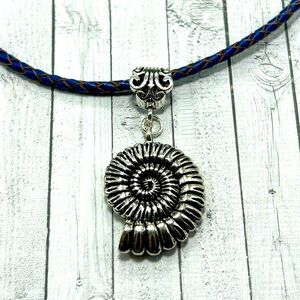 Handmade Shell Pendant Necklace with Braided Leather Cord